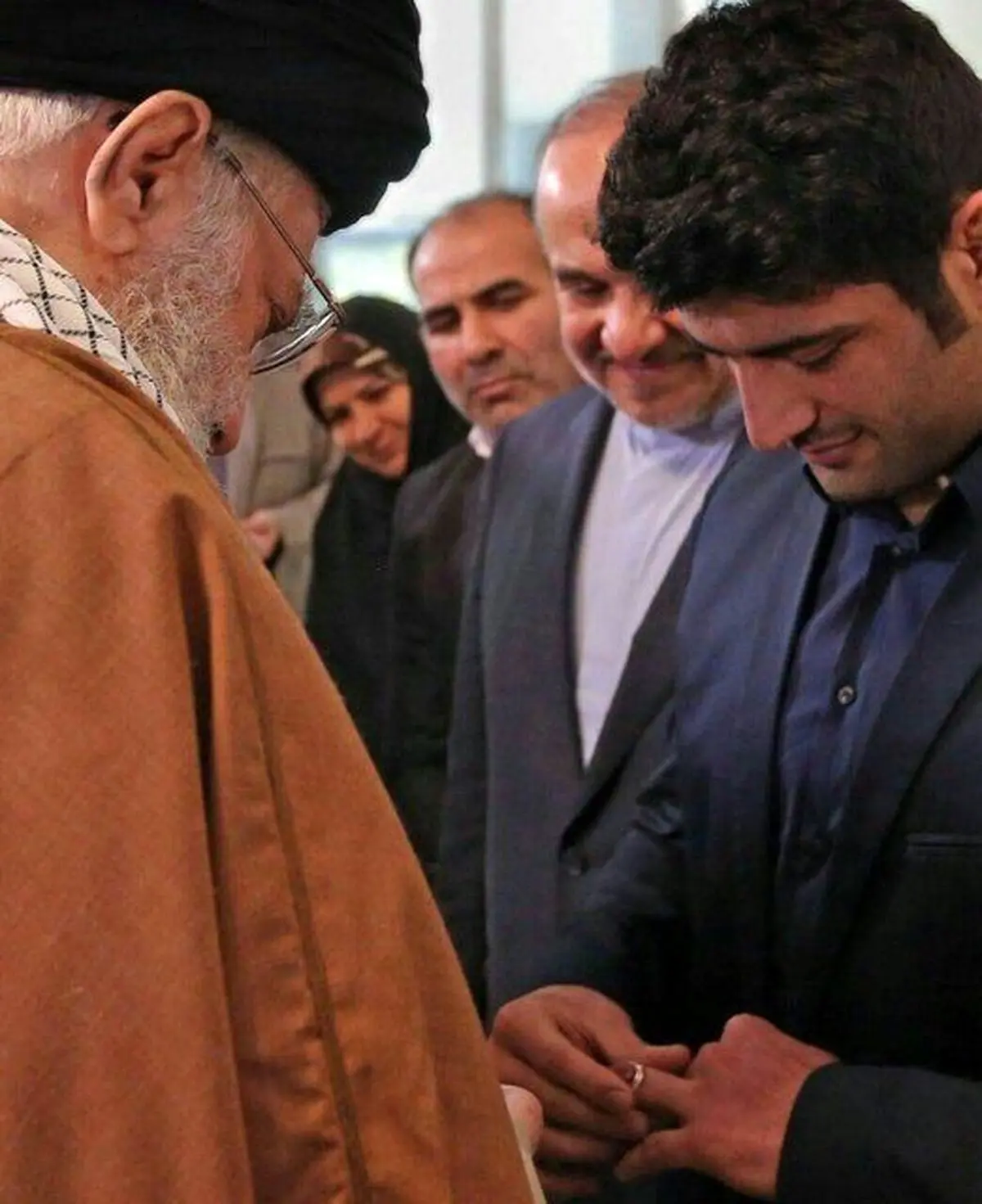 رهبر انقلاب در دیدار علیرضا کریمی: واقعاً احساس عزت کردم