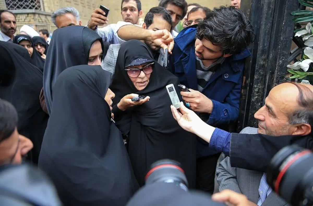 همسر مهدی کروبی: می‌گویند فرجی در حصر می‌شود