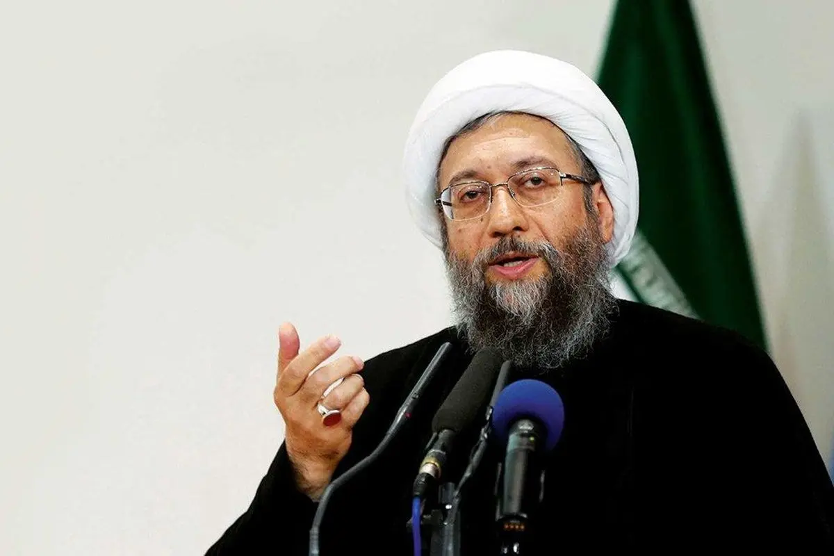 آملی لاریجانی: با اعدام بابک زنجانی، پول مردم برنمی‌گردد