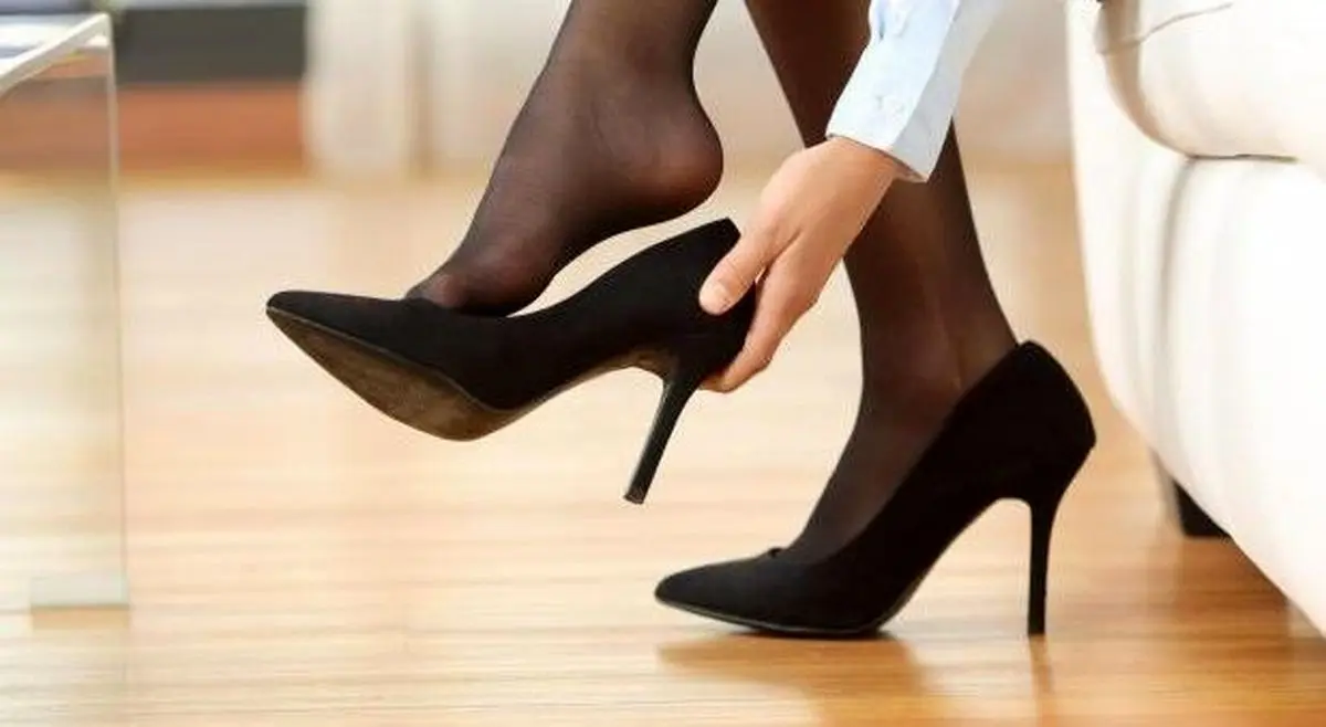 چرا نباید کفش پاشنه‌ بلند پوشید؟