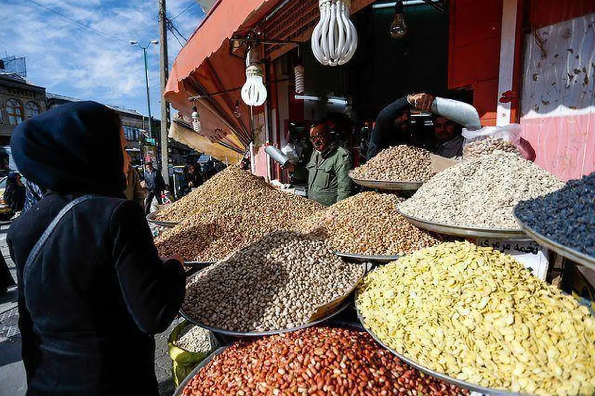 افزایش قیمت آجیل/ وقتی پسته گران می‌شود، تخمه هم عقب نمی‌ماند!