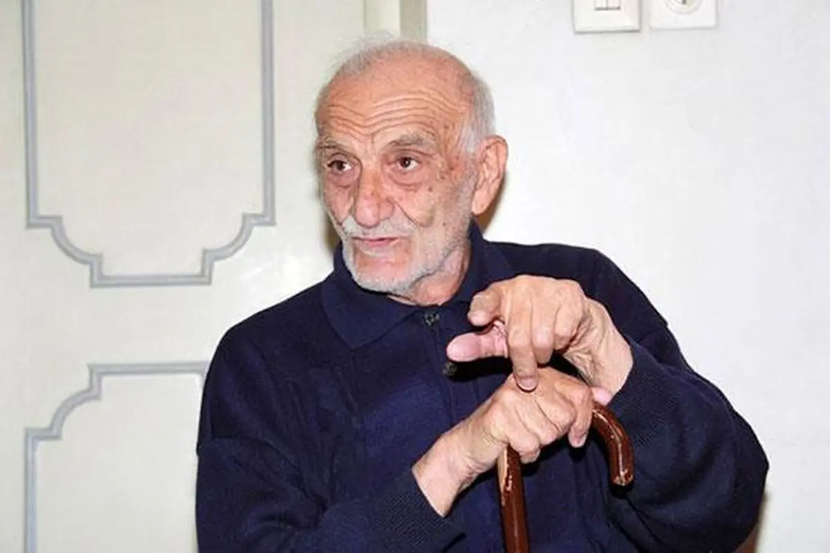 معاونِ بازرگان درگذشت