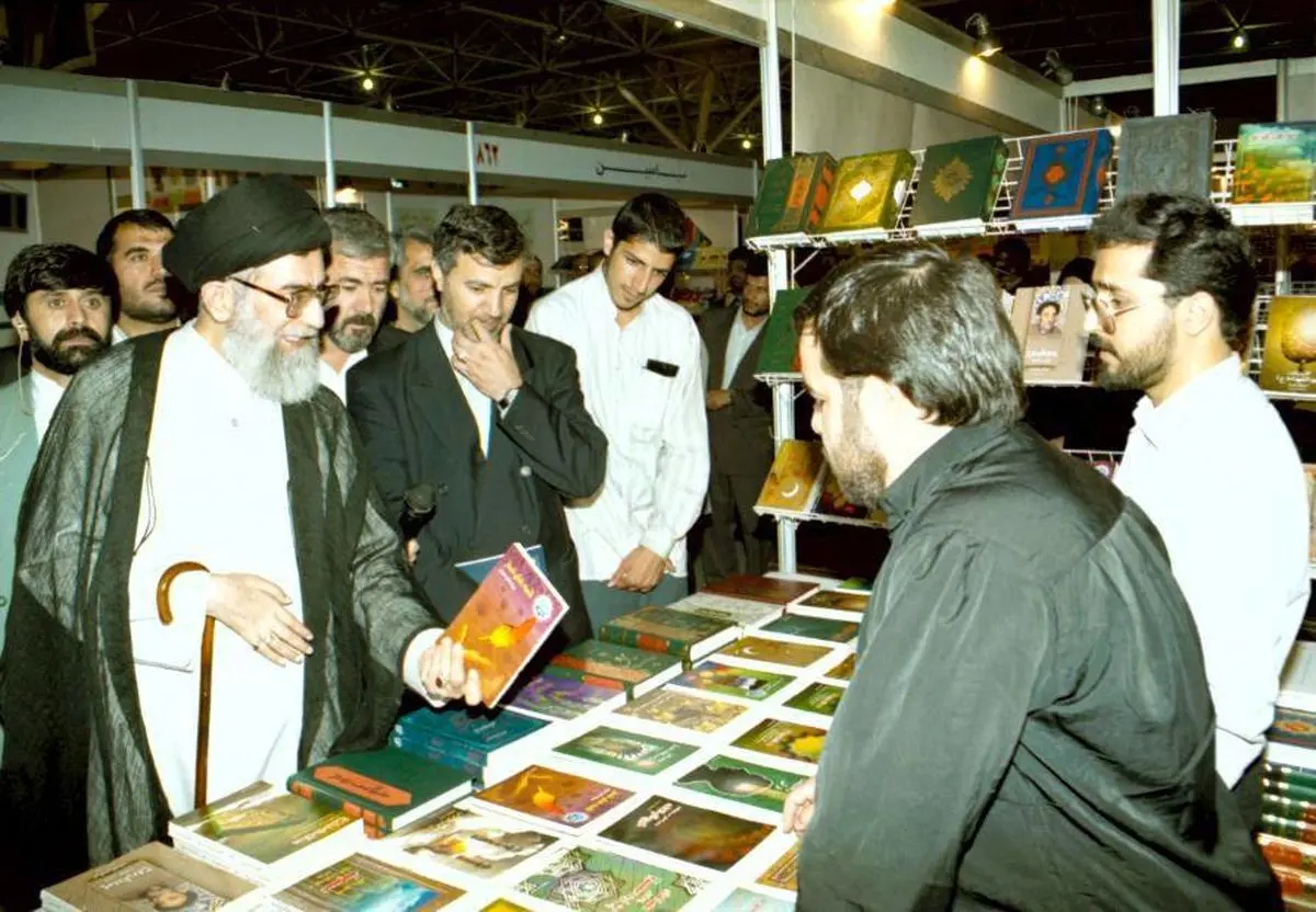 یادداشت مهاجرانی درباره انتشار فیلم سخنان آیت الله خامنه ای در مجلس خبرگان