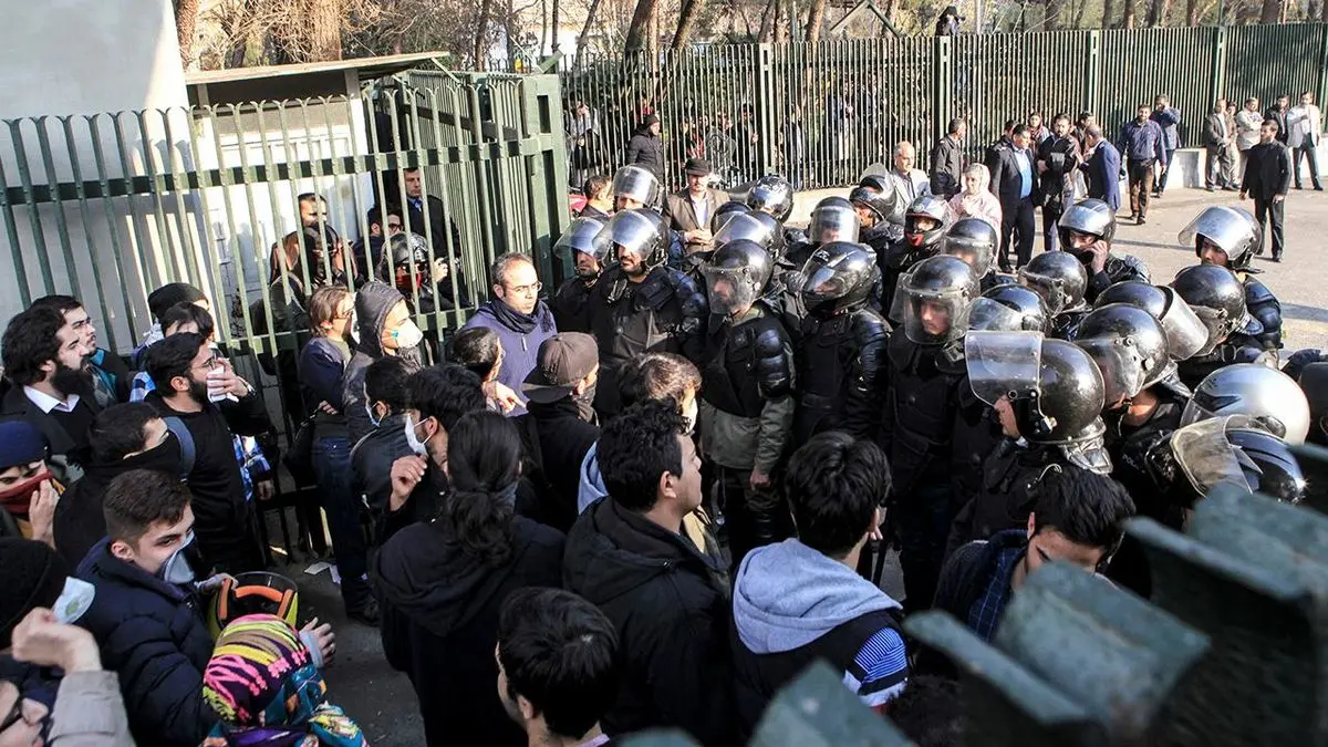 جزئیاتی جدید از عاملین اصلی اعتراضات اخیر/ آمران کمتر از ۱۰۰نفر بودند