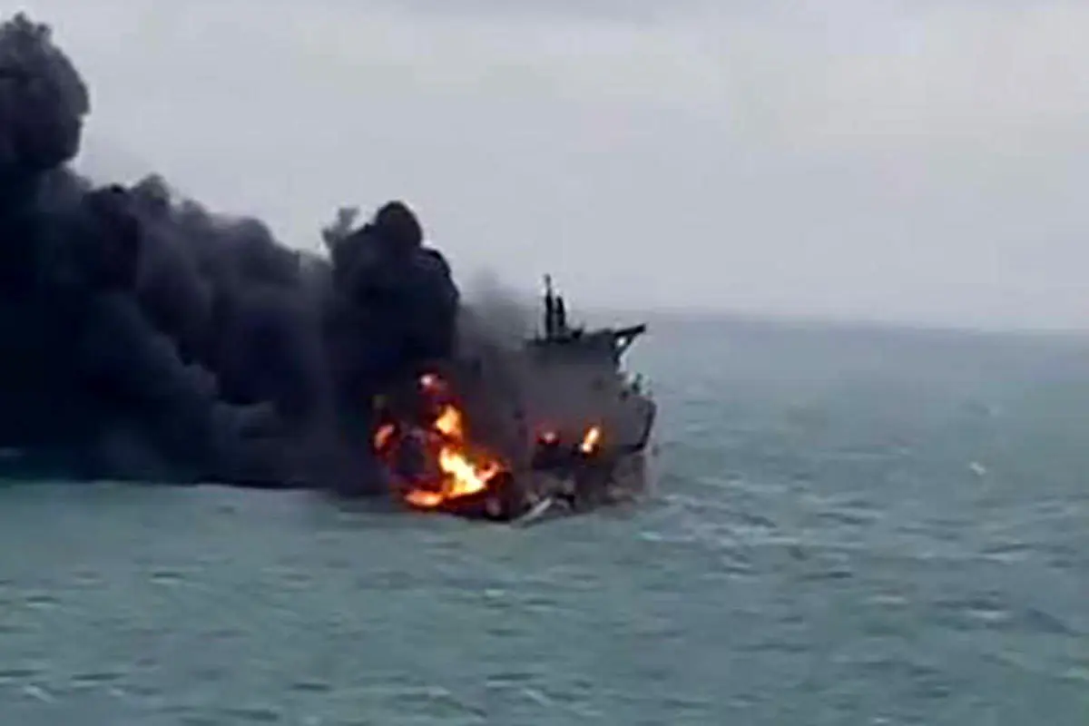 پایان سانچی؛ نفتکش ایرانی برای همیشه در بستر دریا آرام گرفت