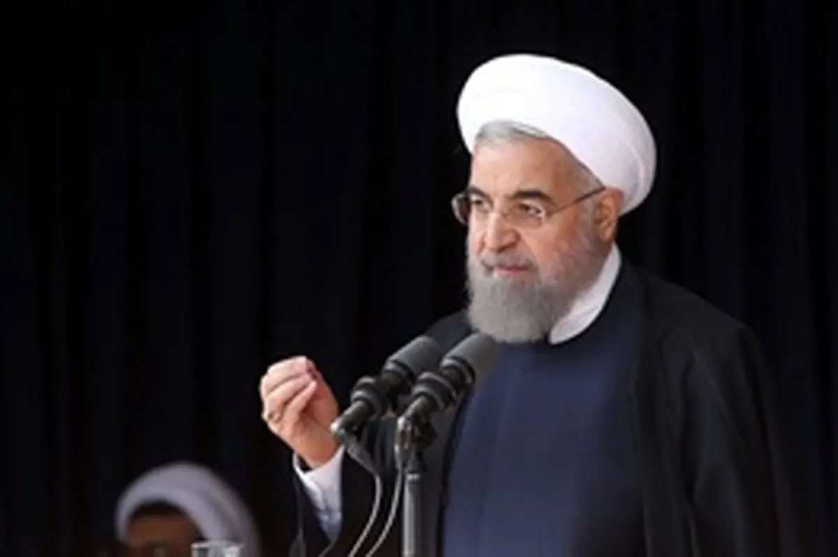 روحانی: هر کسی می‌آید خیابان، خس‌وخاشاک یا آشغال است؟