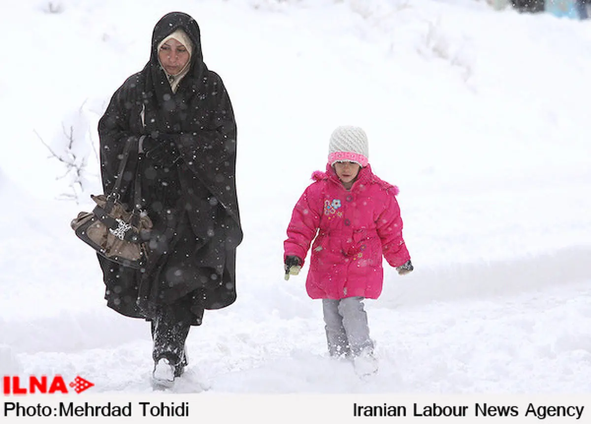 مدارس و دانشگاه‌های تهران فردا تعطیل شدند