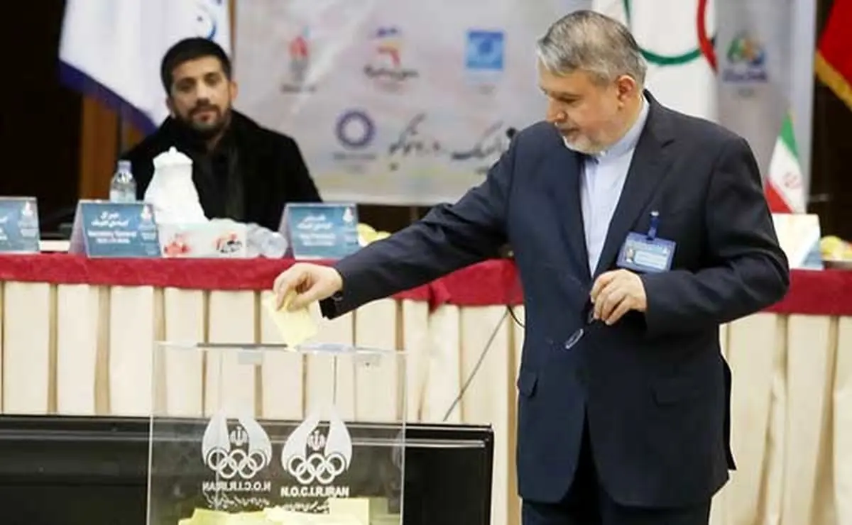 استعفای صالحی امیری پذیرفته شد؛ ابوالمشاغل دولت از شهرداری می‌رود