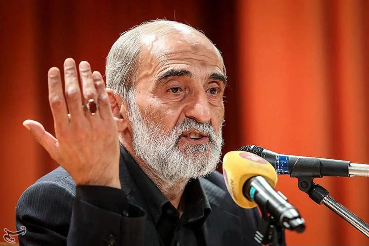 شریعتمداری: پیامبر خدا (ص) را می‌شود نقد کرد، برجام را نه!