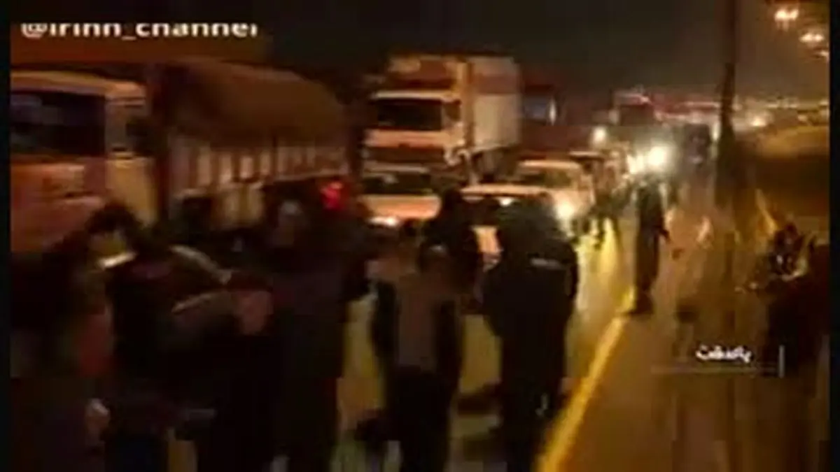 ویدیو هفت| واژگونی پل عابر پیاده با دو کشته در پاکدشت تهران