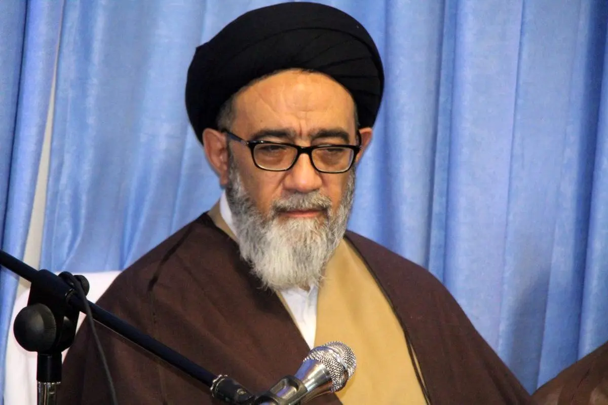 امام جمعه تبریز: دلار را حذف کنید تحریم‌ها شکست می‌خورد