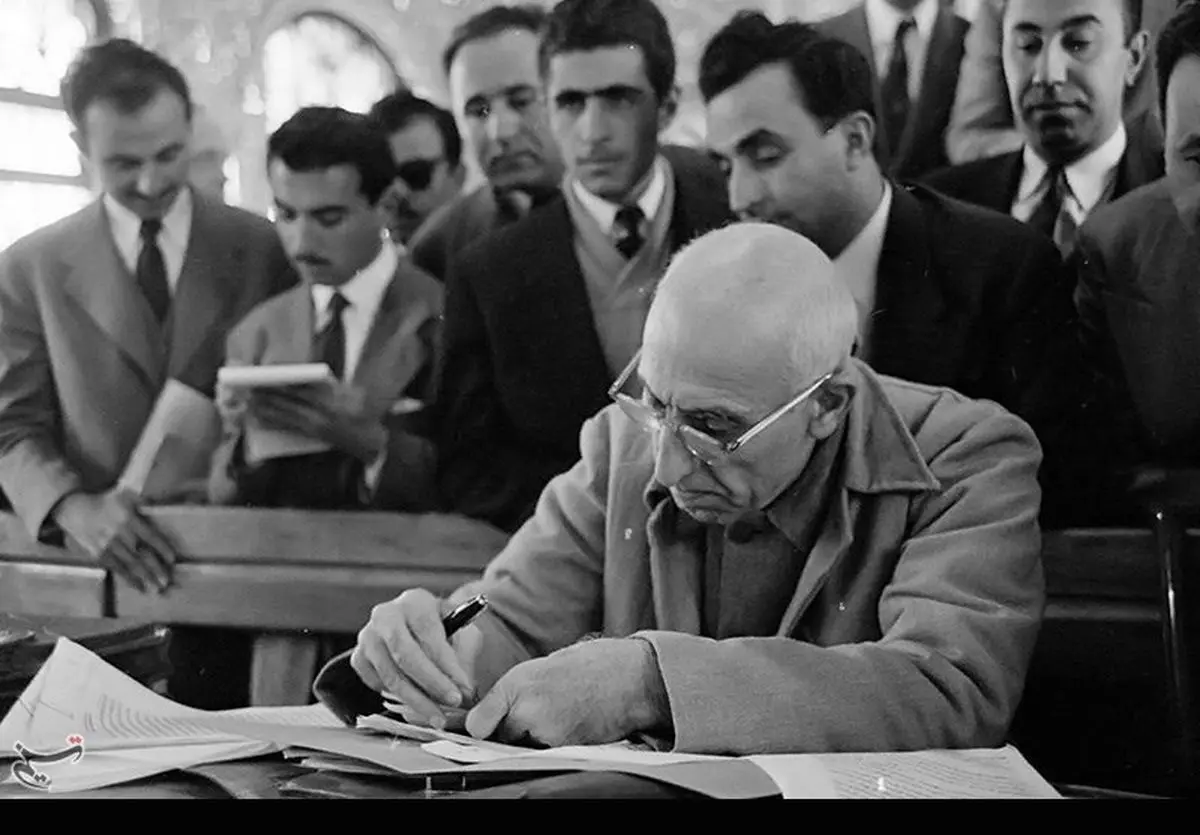 وصیت‌نامه دکتر محمد مصدق (+دست‌خط)