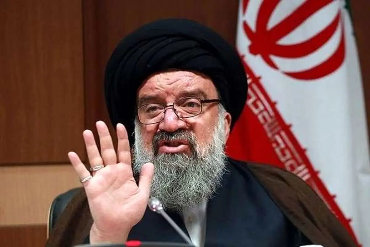 خاتمی: حجاب به کوری چشم مخالفان، اجرا می‌شود