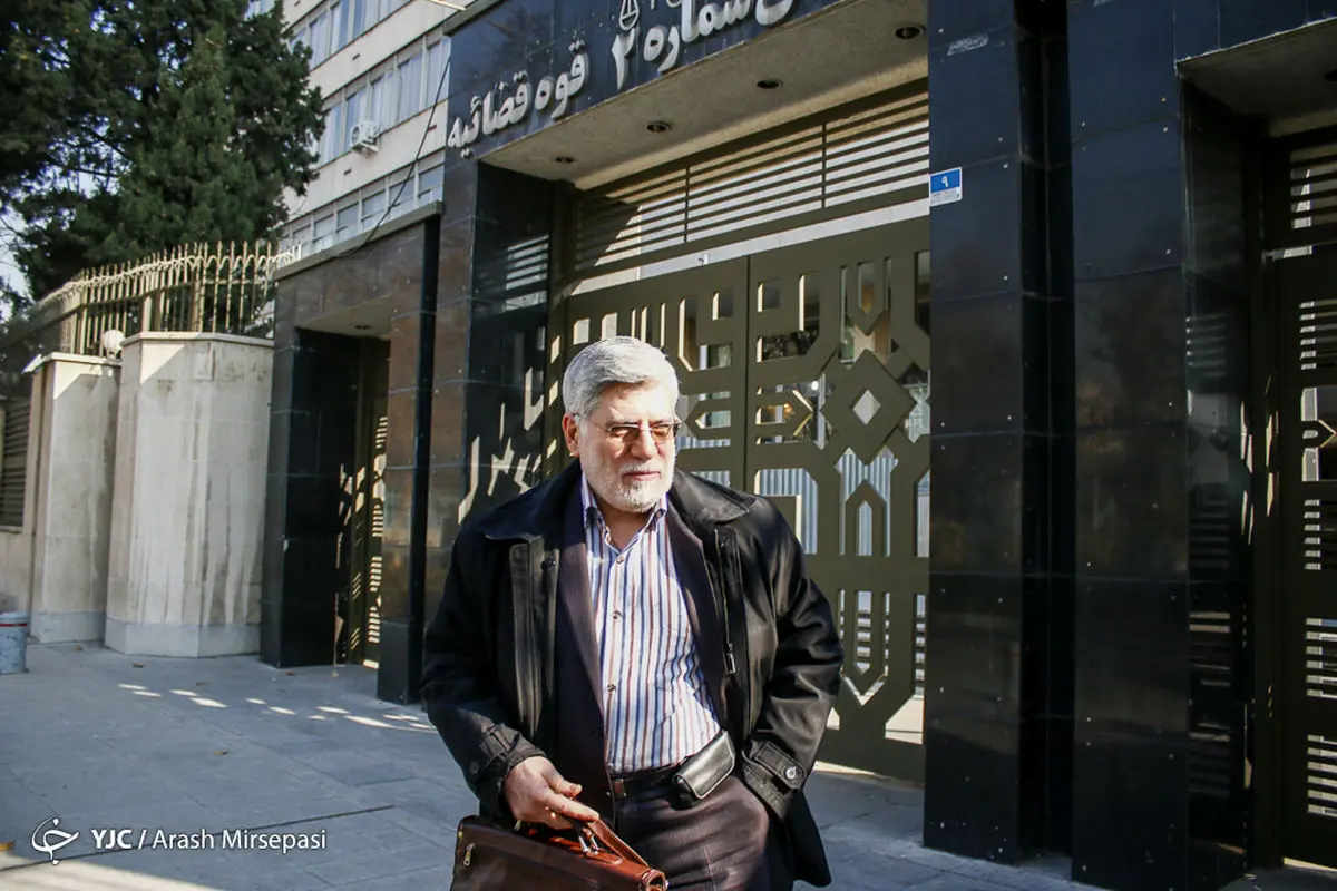 درخواست مشاور احمدی نژاد از روحانی: استعفا بده