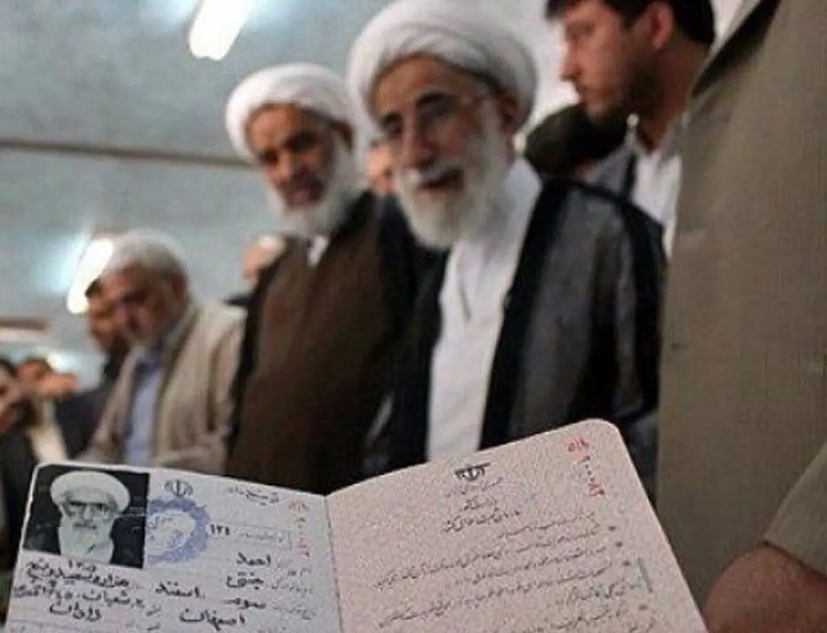 مرور هشت خطبه جنجالی از آیت الله جنتی در نمازهای جمعه‌ تهران