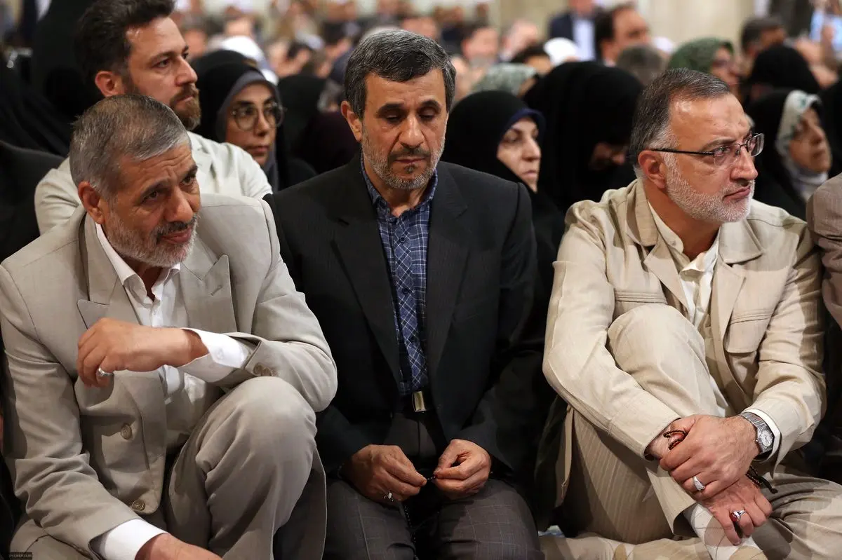 احمدی‎نژاد در دیدار مسئولان نظام با رهبر انقلاب
