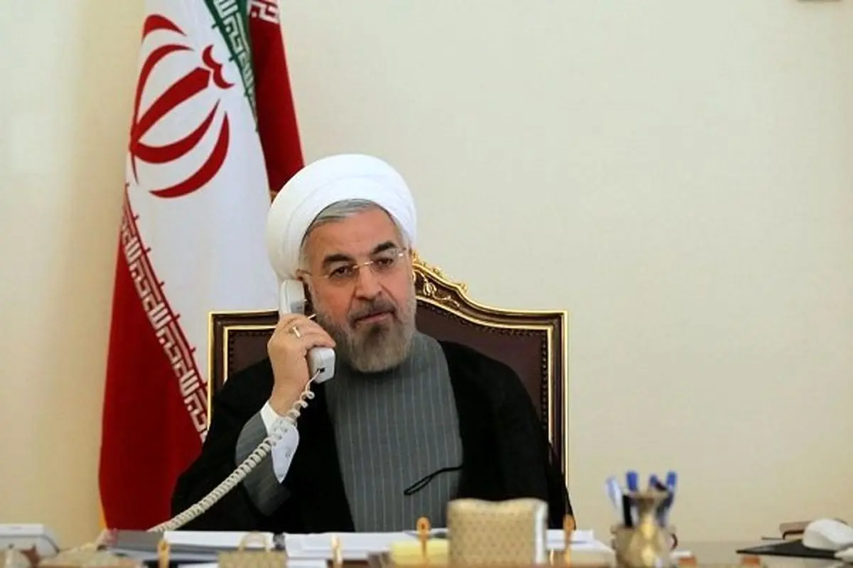 گفتگوی تلفنی سرنوشت‌ساز روحانی و رئیس جمهور فرانسه