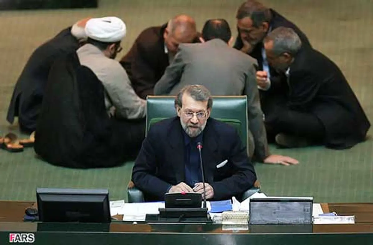 در پیامک‎های تهدیدآمیز از نمایندگان مجلس چه خواسته شده بود؟