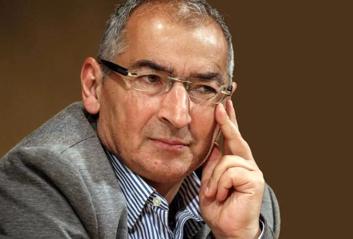 دفاع زیباکلام از تیم اقتصادی دولت
