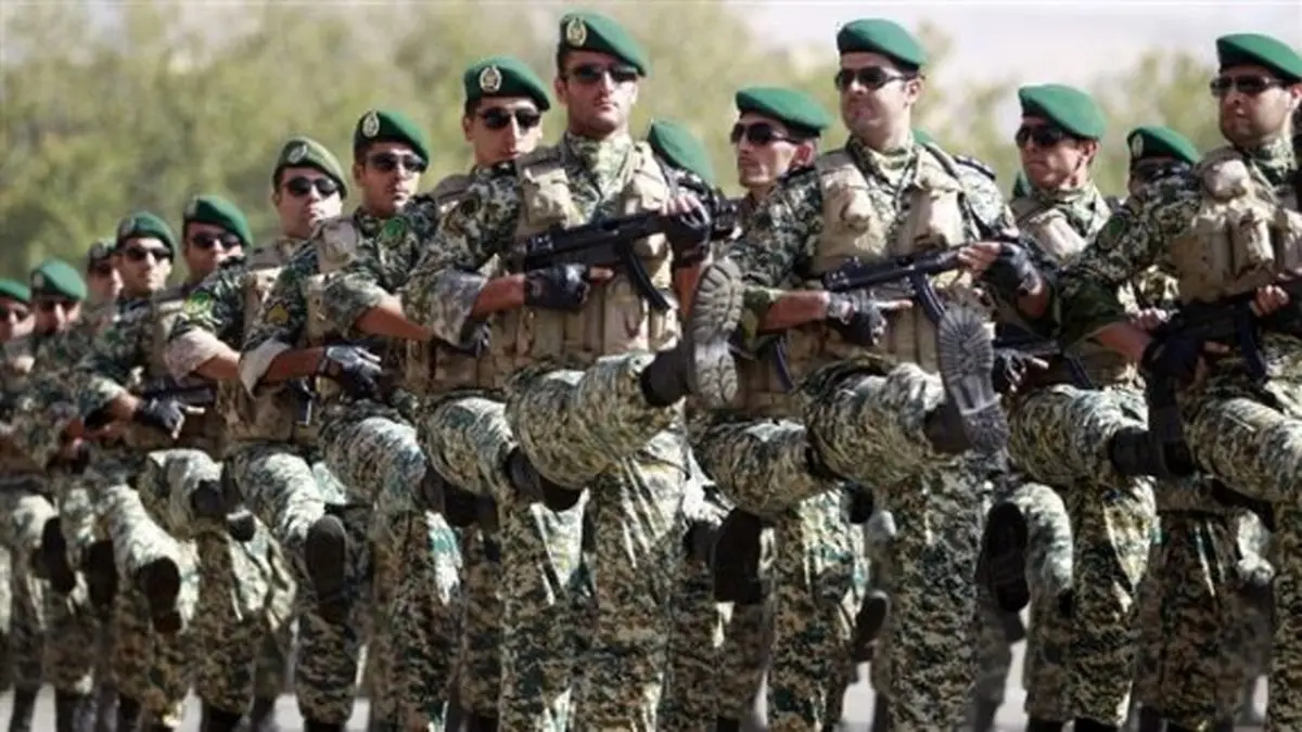 سایت اصولگرا: ایران به یک جنگ خارجی نیاز دارد