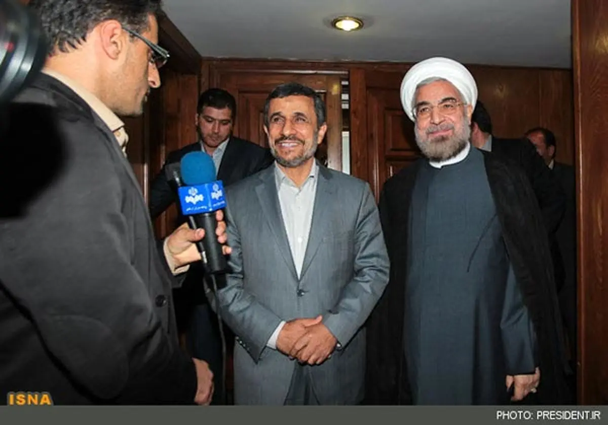 پیام احمدی نژاد به روحانی: کناره گیری کن