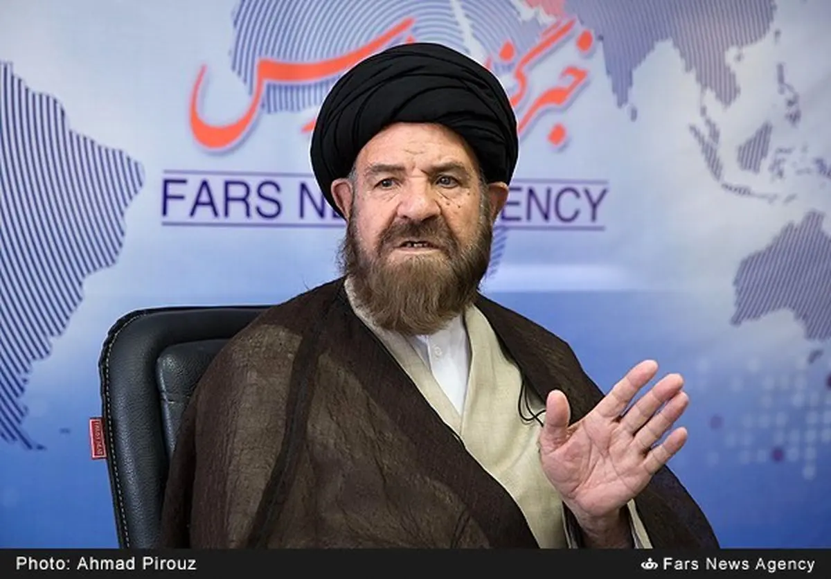 اگر ترامپ خواست به تهران بیاید او را بپذیریم و امنیتش را تأمین کنیم