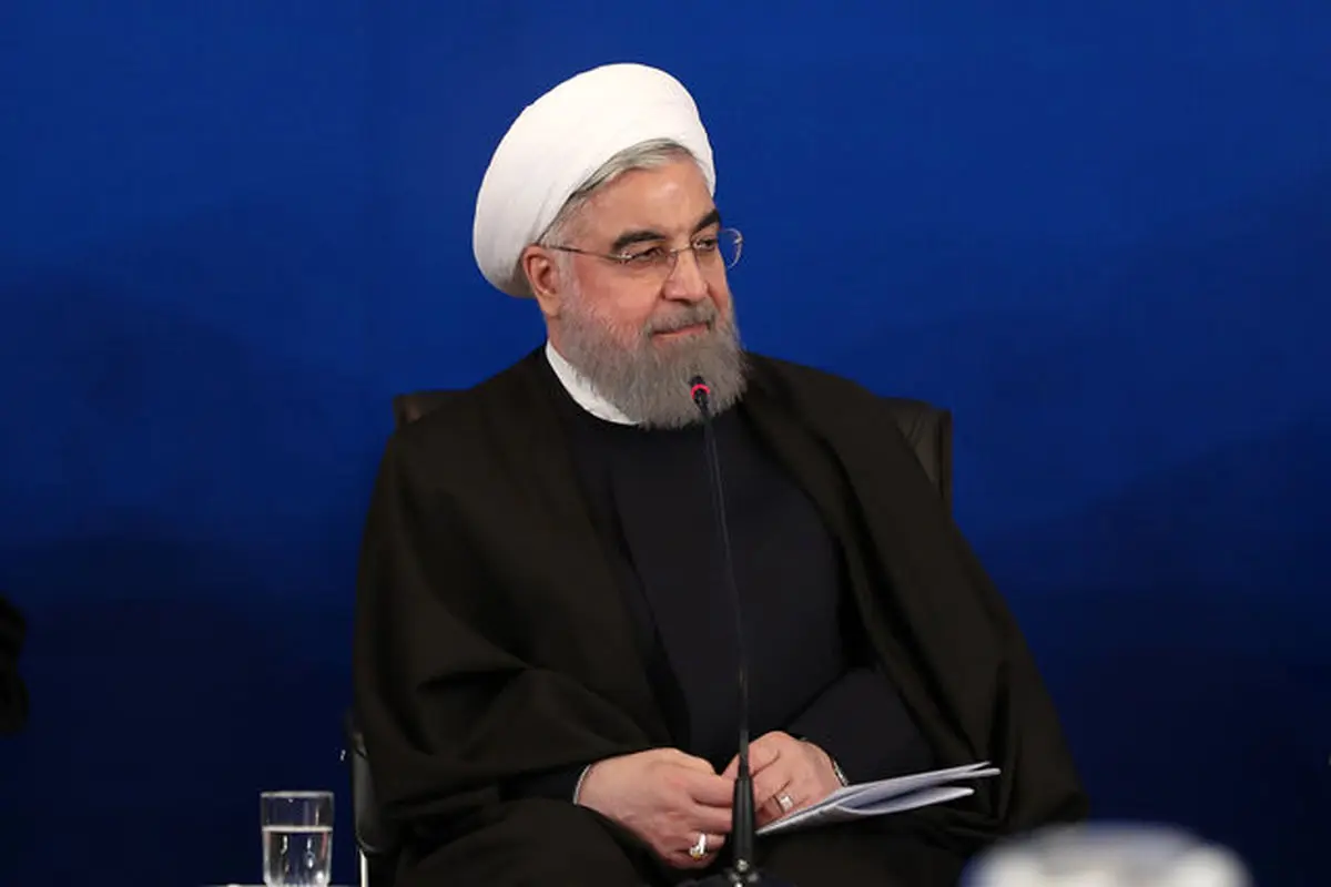 رییس جمهوری: داشتن ارز دیگر قاچاق نیست /از فردا بازار دوم ارز تشکیل می‌شود