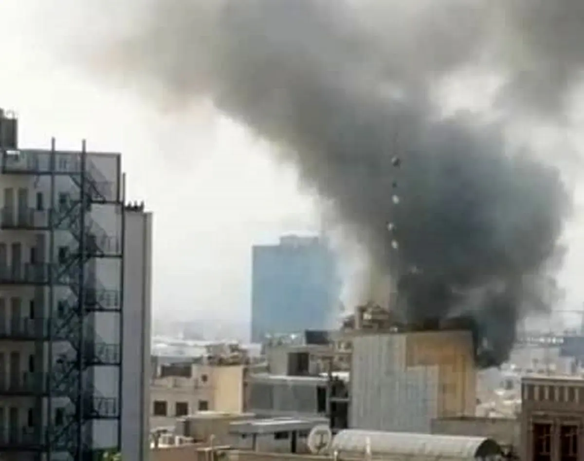 آتش‌سوزی بزرگ در ساختمان ۱۰طبقه خیابان جردن تهران