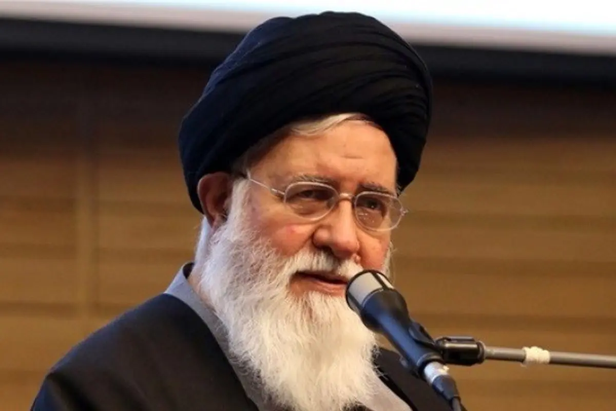 علم الهدی: در رأس نظام سوءاستفاده‌چی نداریم