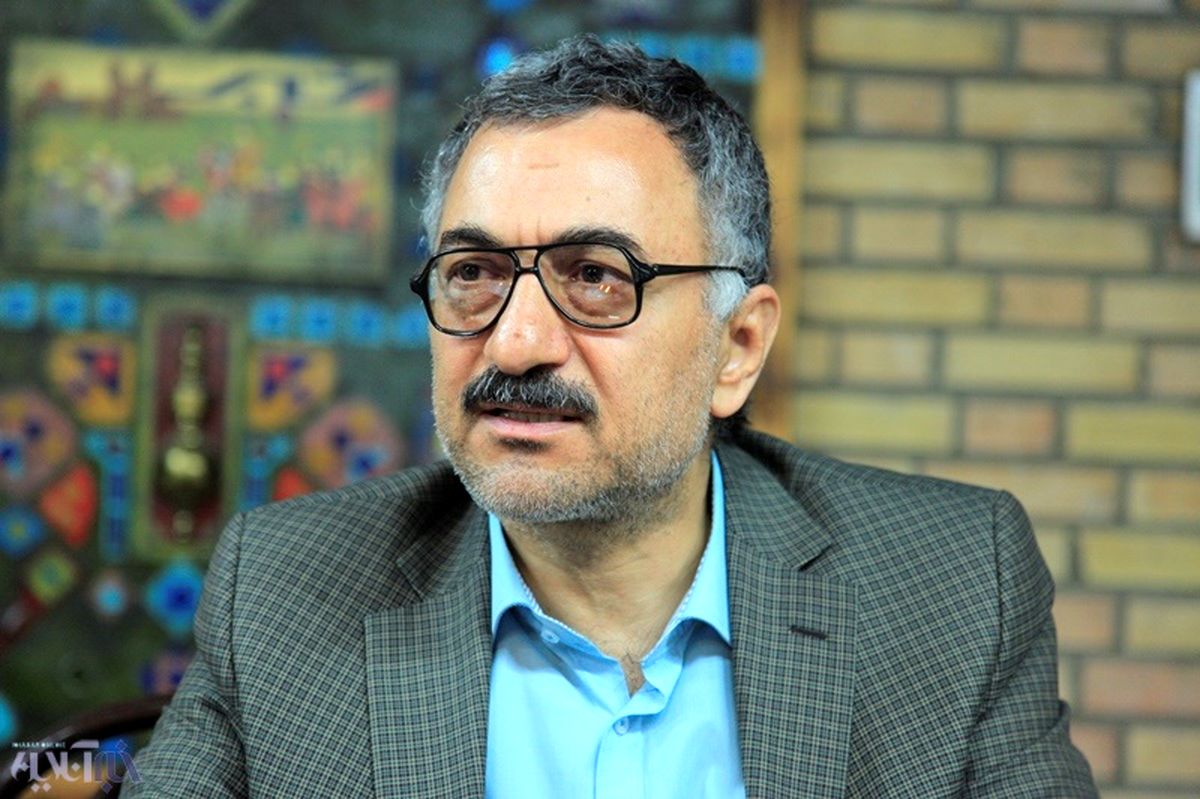 سعید لیلاز: تا زمانی که نفت داریم به جایی نمی رسیم