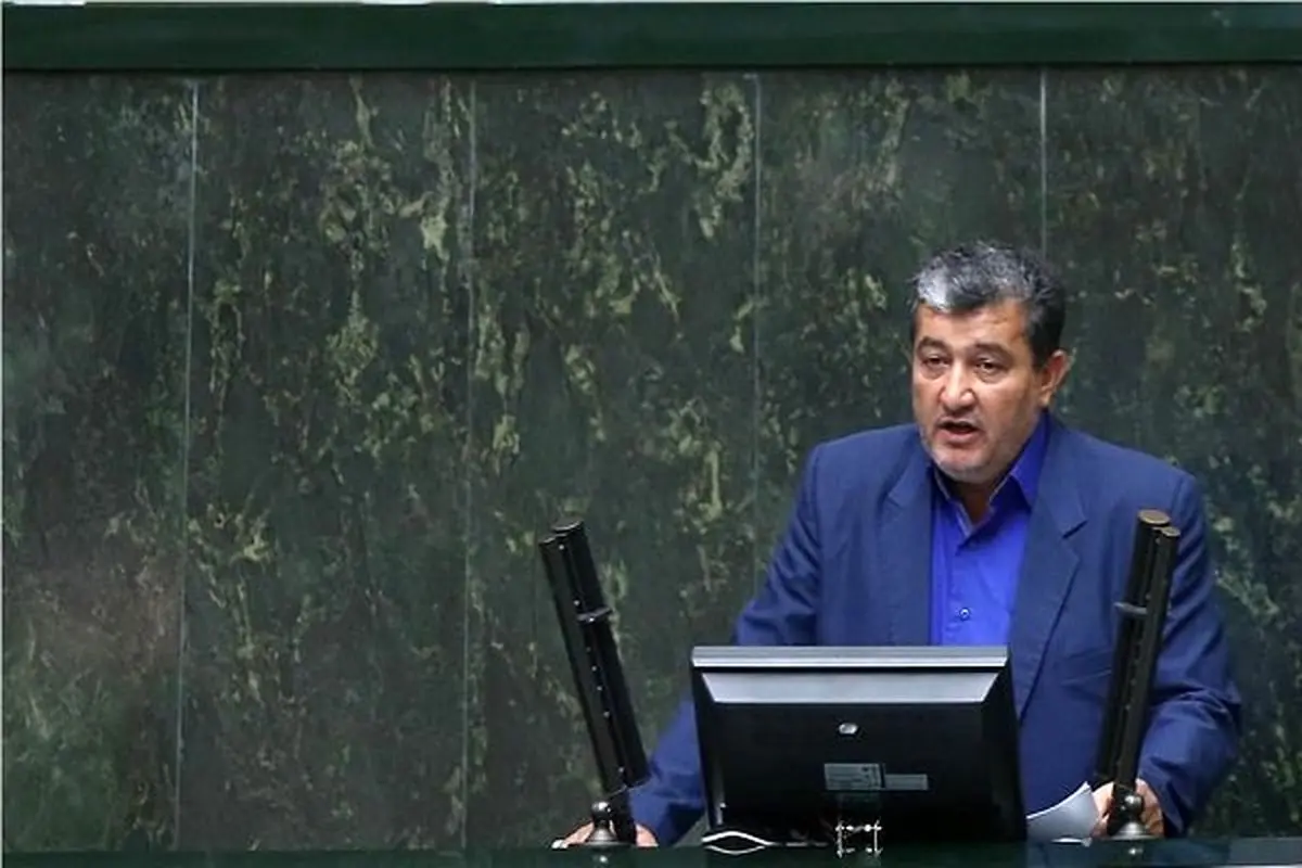 توضیح درباره «اعدام مفسدان اقتصادی در میدان آزادی»