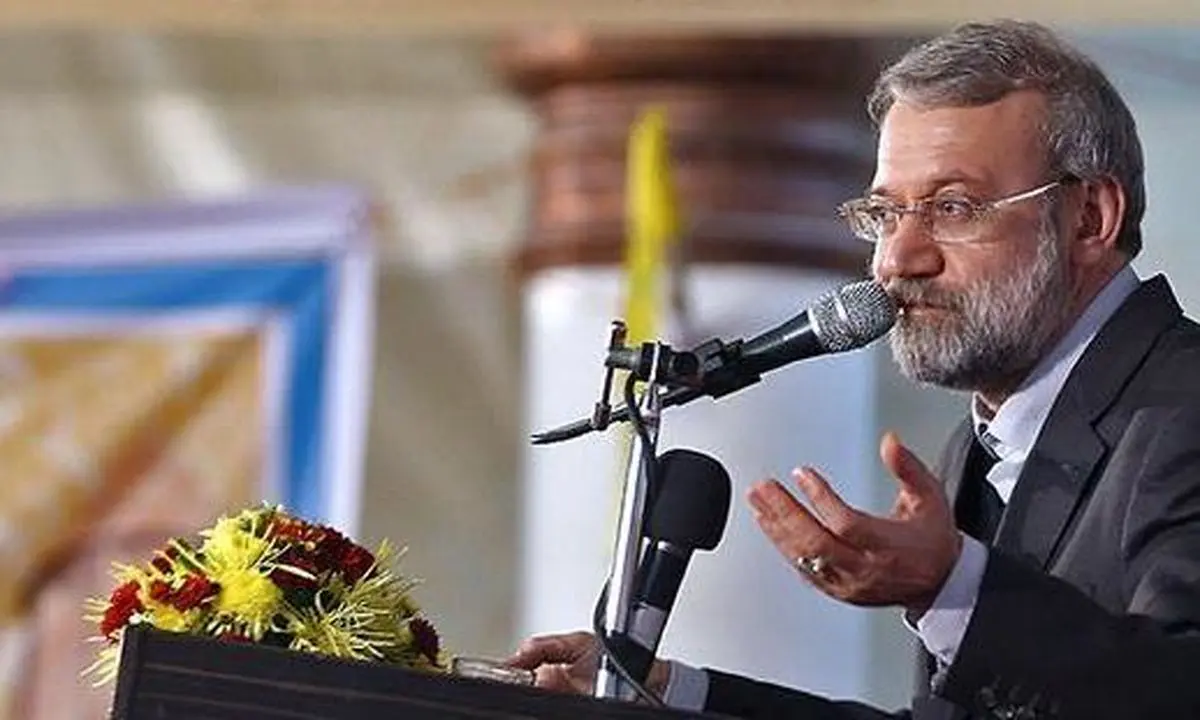 لاریجانی: تصور دشمن برای جدایی مردم از انقلاب، اشتباه است