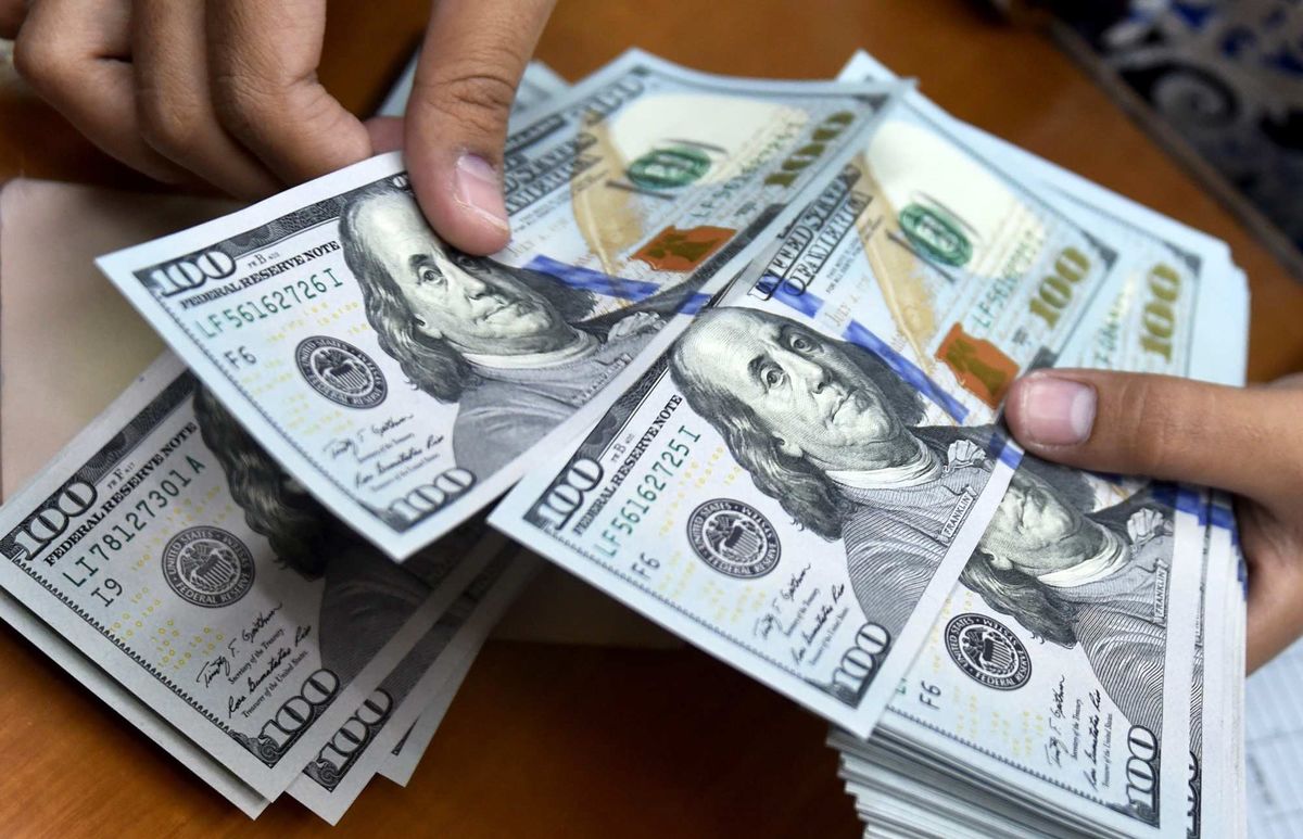 پیشبینی سقوط نرخ ارز تا زیر ۱۰ هزار تومان