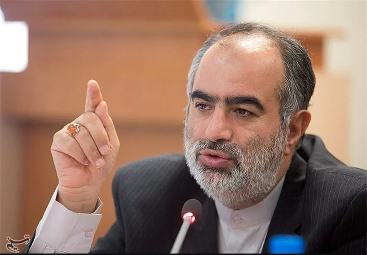 آشنا: برخی با پول صندوق بازنشستگی، بار نسل‌های بعدشان را بسته‌اند