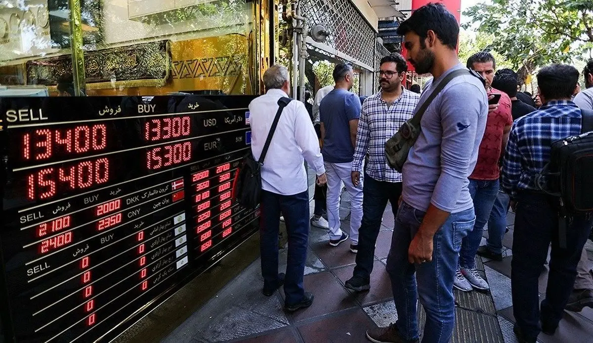 شگردهای جدید دلالان برای تعیین قیمت خرید و فروش ارز