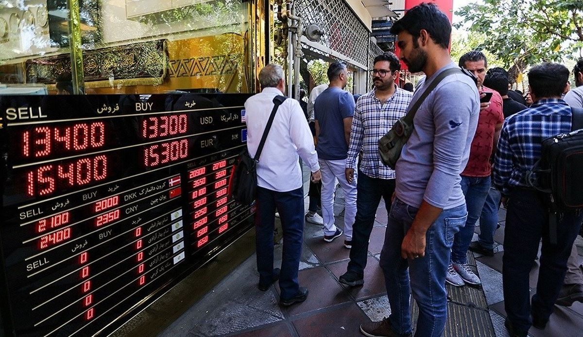 شگردهای جدید دلالان برای تعیین قیمت خرید و فروش ارز