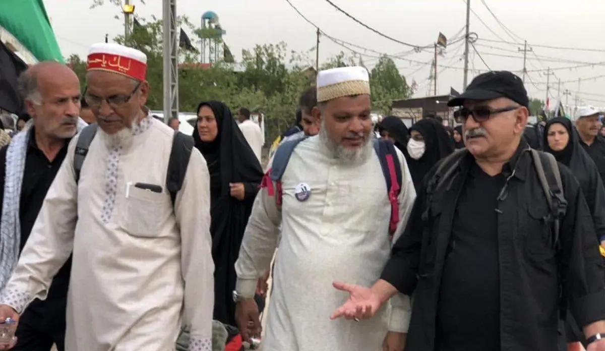 حضور پرویز پرستویی در پیاده روی اربعین در عراق