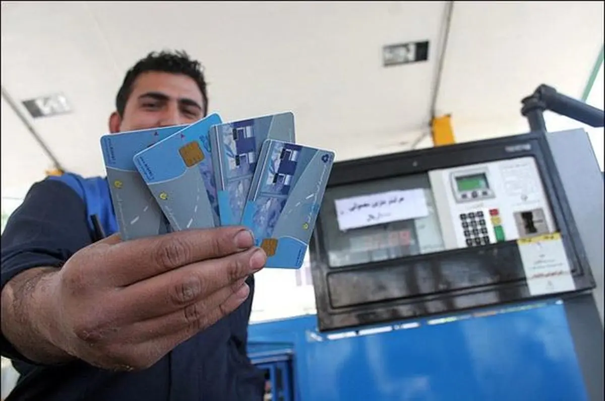 زنگنه: مساله سهمیه بندی و تغییر قیمت سوخت مطرح نیست