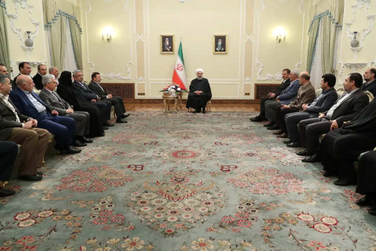 روحانی: نگرانی‌ مردم برطرف شود، از این مقطع عبور می‌کنیم