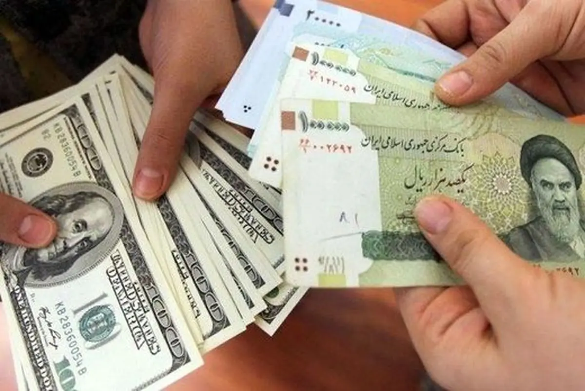 یک دلال: نرخ دلار تا ۱۰ هزار تومان پایین می‌آید