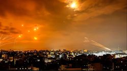 فیلم لحظه شلیک موشک از غرب تهران به سمت سرزمین‌های اشغالی