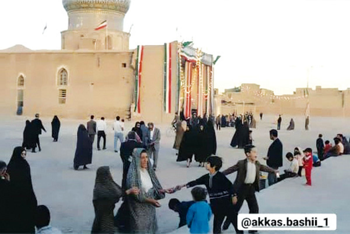 قاب تاریخ| پرش زنان چترباز، دوج چارجر و...