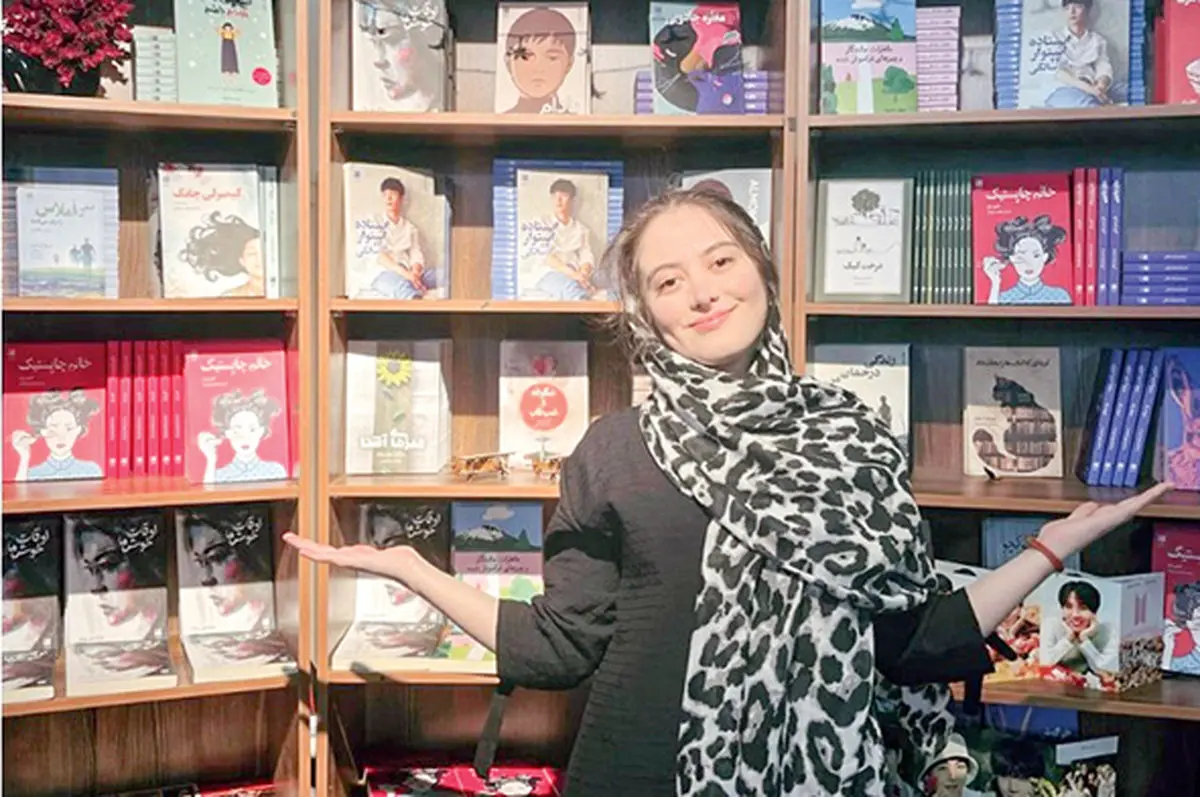 گفتگو با فریناز بیابانی مترجم 8 کتاب پرفروش