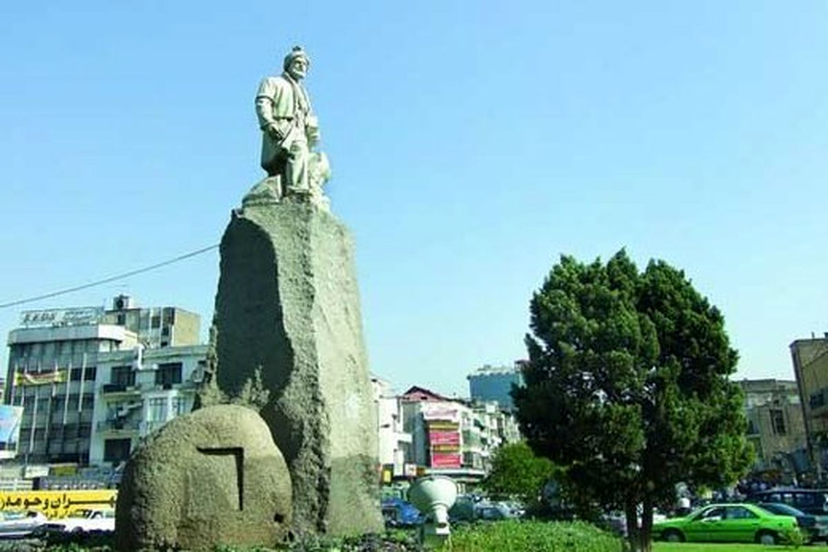 ایتالیاییها به داد مجسمه فردوسی میرسند