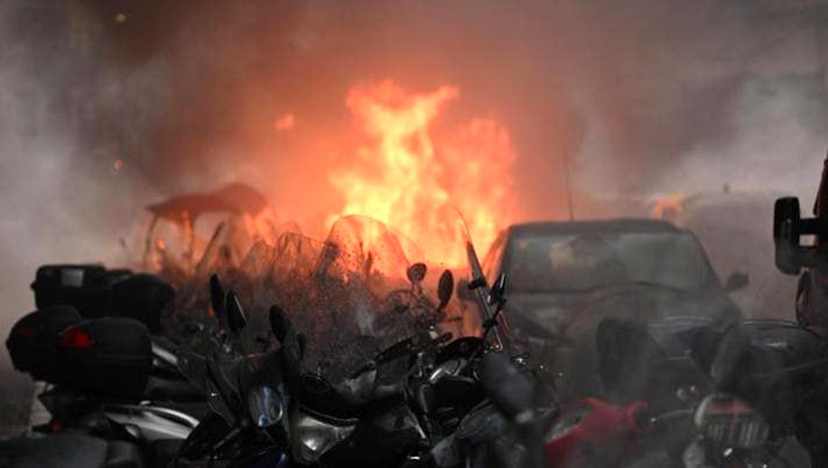 گزارش تصویری از جنگ هواداران ناپولی و فرانکفورت؛ ناپل ویران شد!