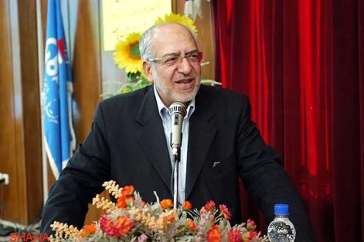 خصوصی سازی پرسپولیس و استقلال شوخی از آب درآمد