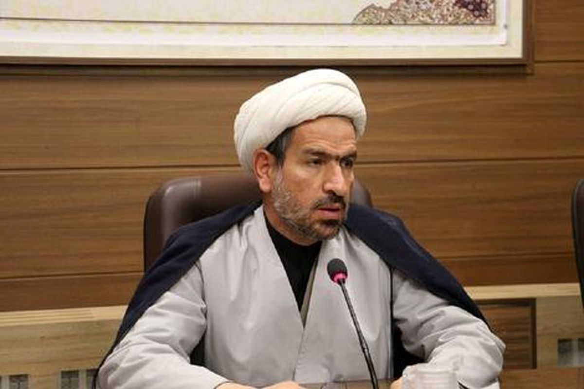 ادعای عجیب و جنجالی نماینده مجلس در مورد علت تاخیر در پرداخت حقوق معلمان!