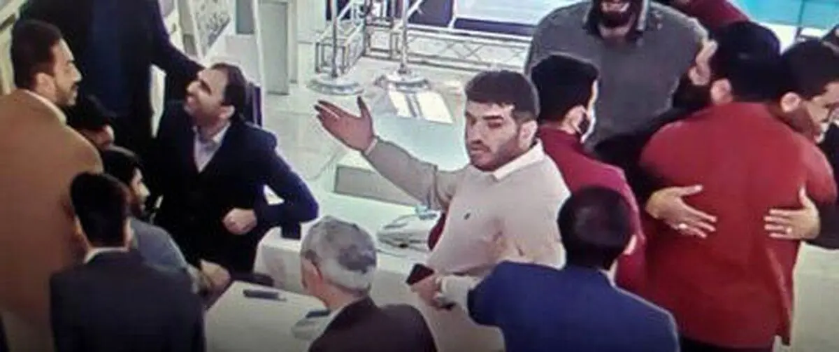 پایان حمله خودسرها؛ برگزاری انتخابات اتاق خرم‌آباد با 8ساعت تاخیر