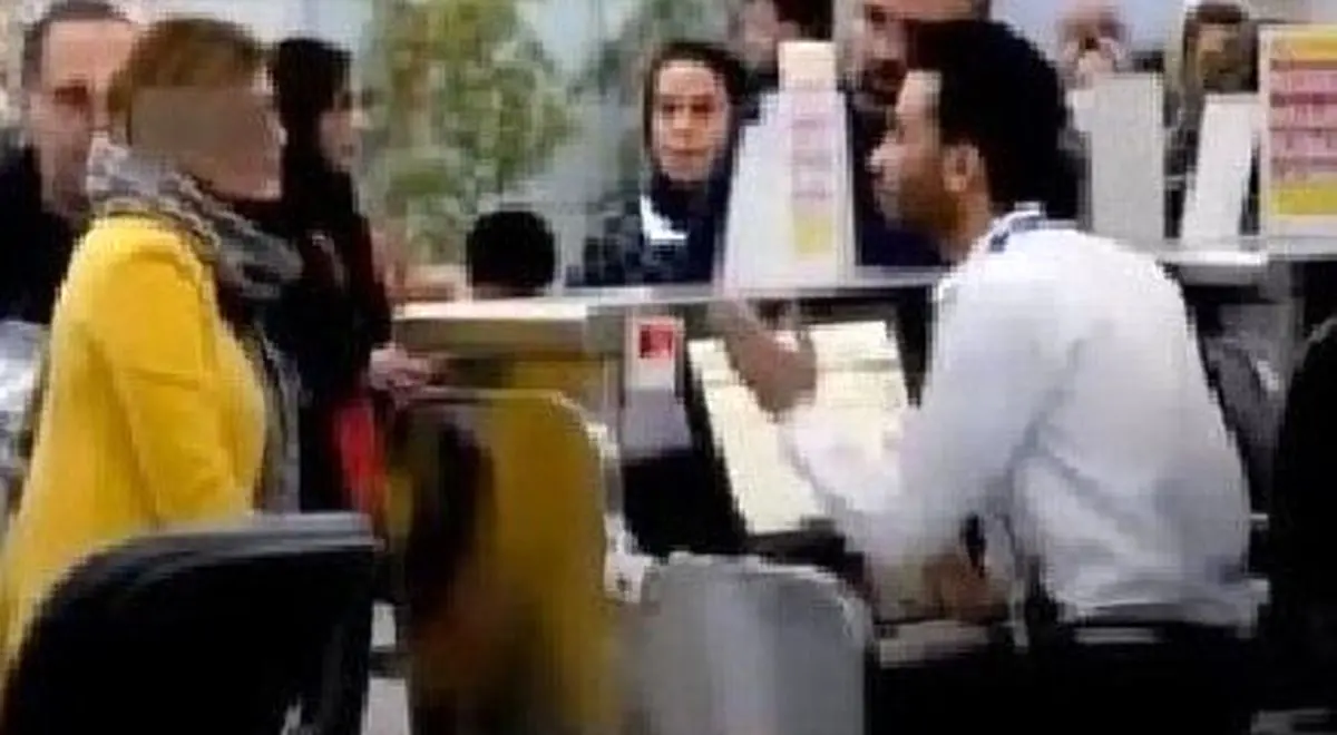 بنر تهدید به «مجازات حبس» زنان بی‌حجاب در  لنگرود + عکس