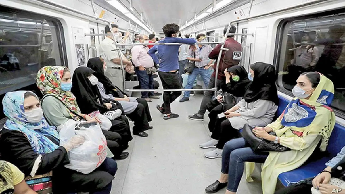 حضور گشت ارشاد در متروی تهران آغاز شد + عکس